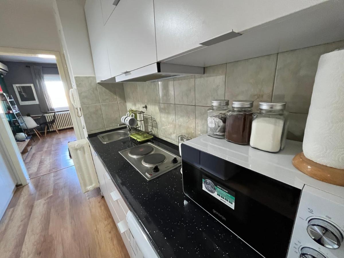 Mickitos City Center Apartment Скопье Экстерьер фото