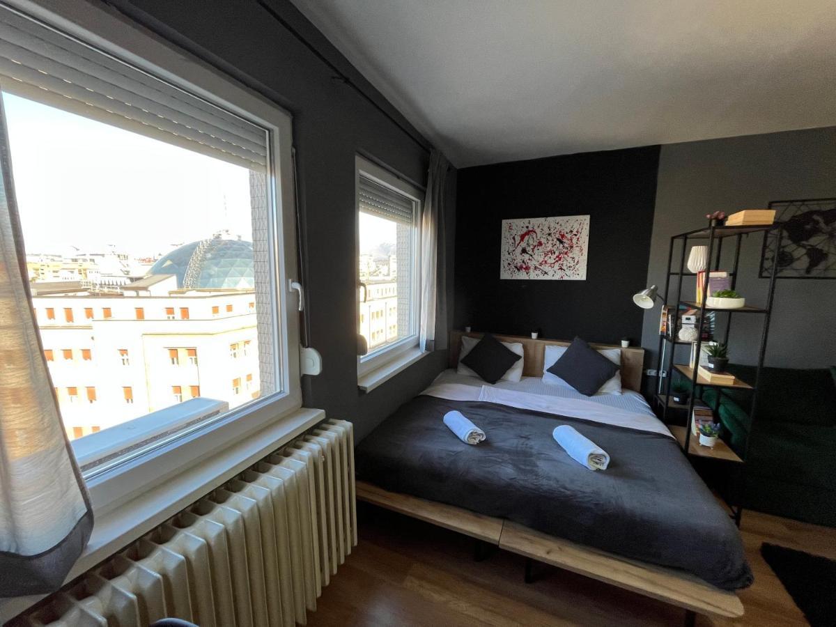 Mickitos City Center Apartment Скопье Экстерьер фото